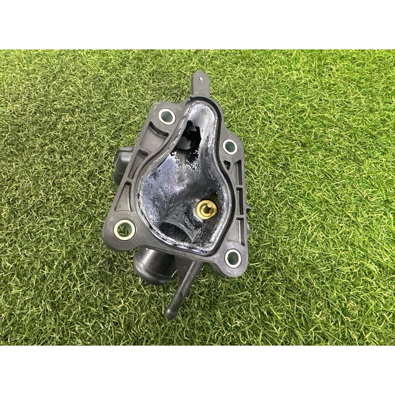 Фланец системы охлаждения (система охлаждения) Nissan Rogue T33 2021 2.5 PR25DD 110606CA0A