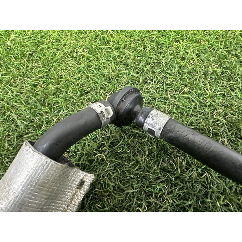 Клапан вентиляции топливного бака (топливная система) AUDI A4 B8 2012 2.0 CAEB 06H133781CB