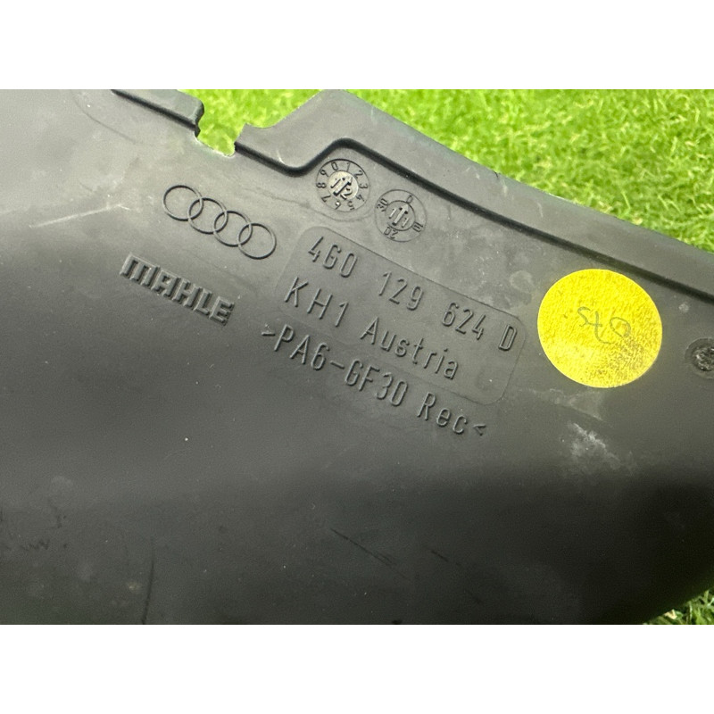 Воздухозаборник (впускная система) AUDI A7 4G 2012 3.0 CGXB 4G0129624D