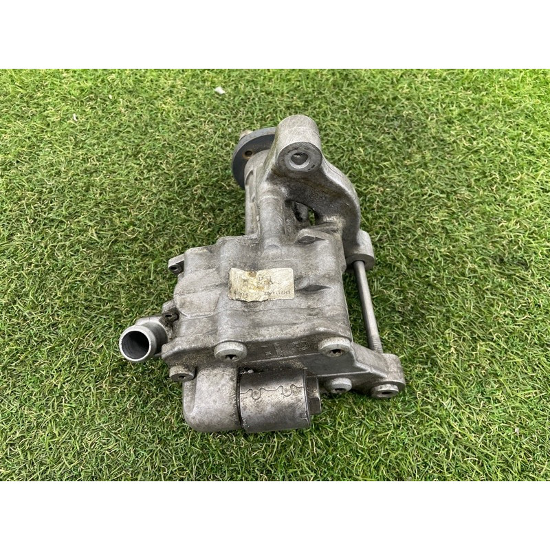 Насос гидроусилителя руля (рулевое управление) BMW X5 E70 2013-2015 3.0 32416796456