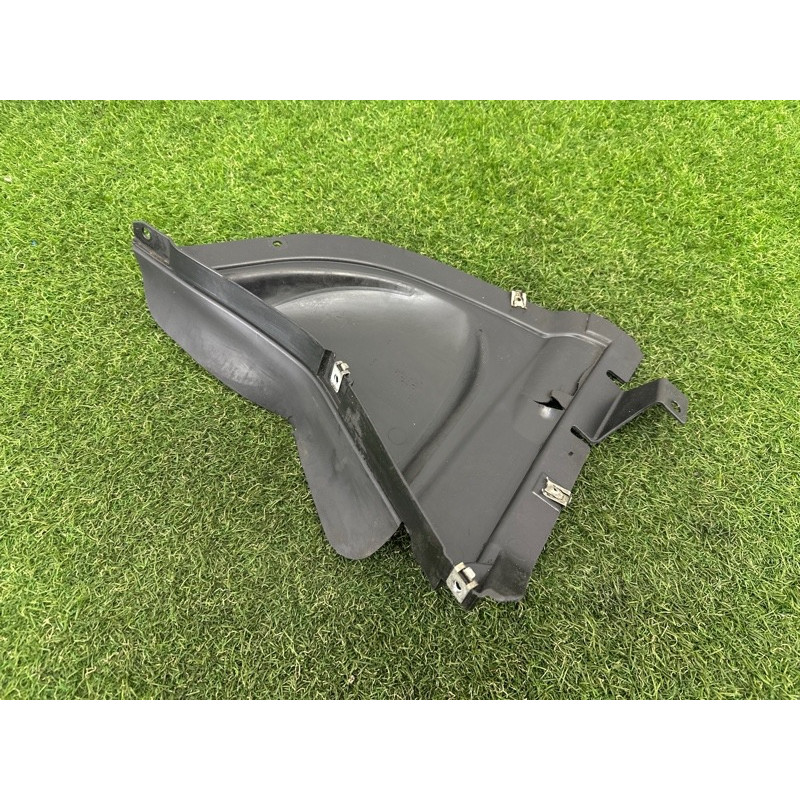 Брызговик (кузов и элементы) BMW 7-series F01 2011 3.0 N54 51757185005