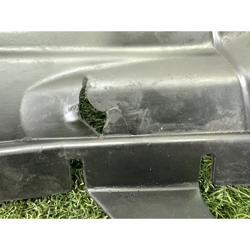 Брызговик (кузов и элементы) BMW 7-series F01 2011 3.0 N54 51757185005