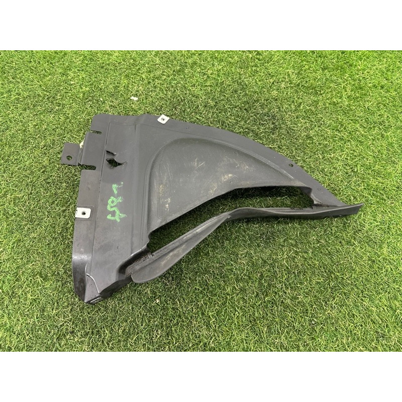 Брызговик (кузов и элементы) BMW 7-series F01 2011 3.0 N54 51757185005