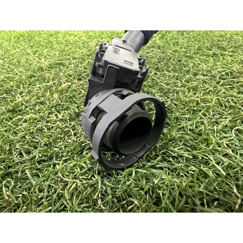 Трубка насоса вторичного воздуха (двигатель и элементы) AUDI A3 8V 2015 1.8 CNSB 5Q0131128F