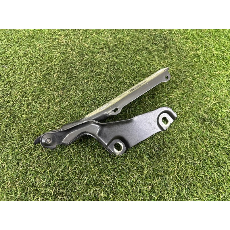 Петля капота (кузов и элементы) AUDI A3 8V 2015 1.8 CNSB 8V0823301G