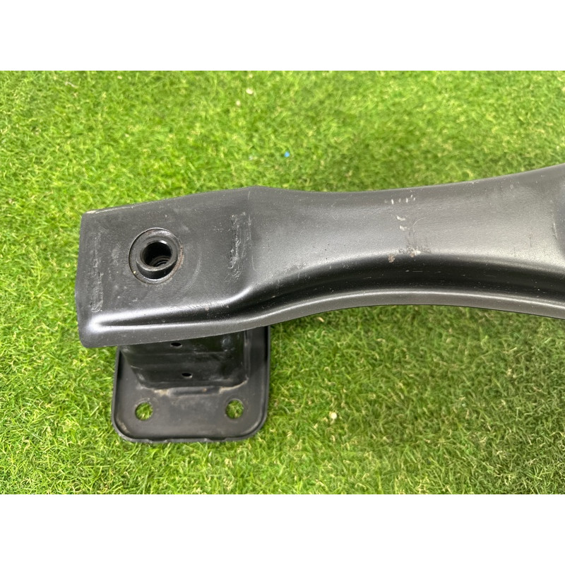 Усилитель бампера (наружные элементы кузова) BMW X5 E70 2013-2015 3.0 51127158449