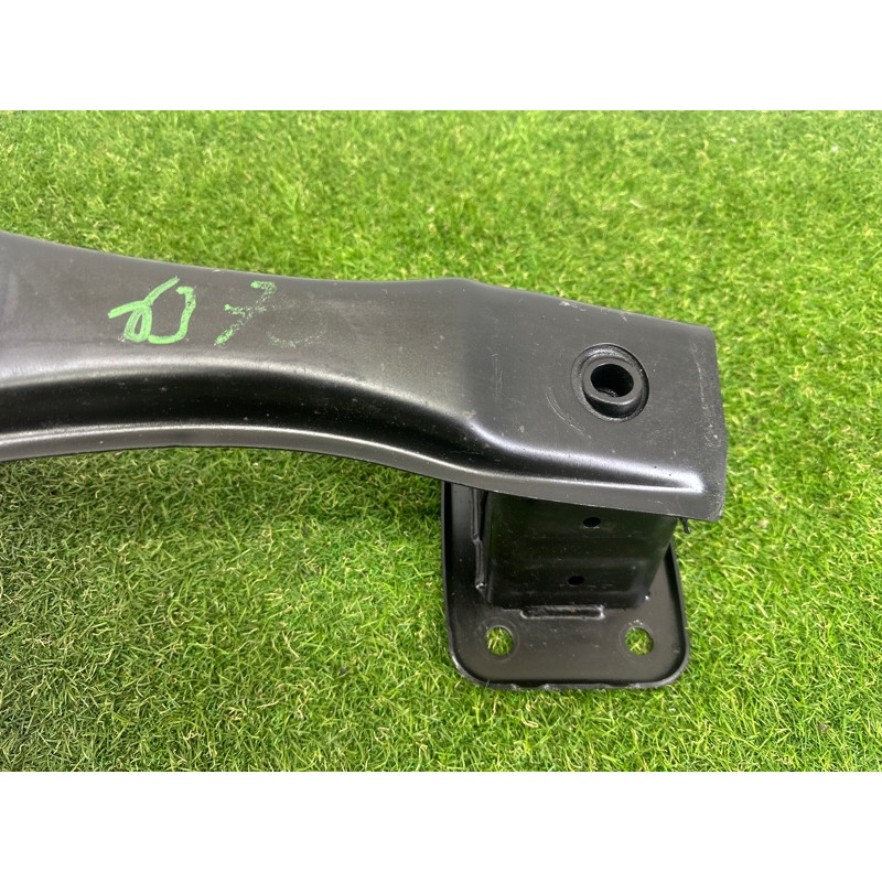 Усилитель бампера (наружные элементы кузова) BMW X5 E70 2013-2015 3.0 51127158449