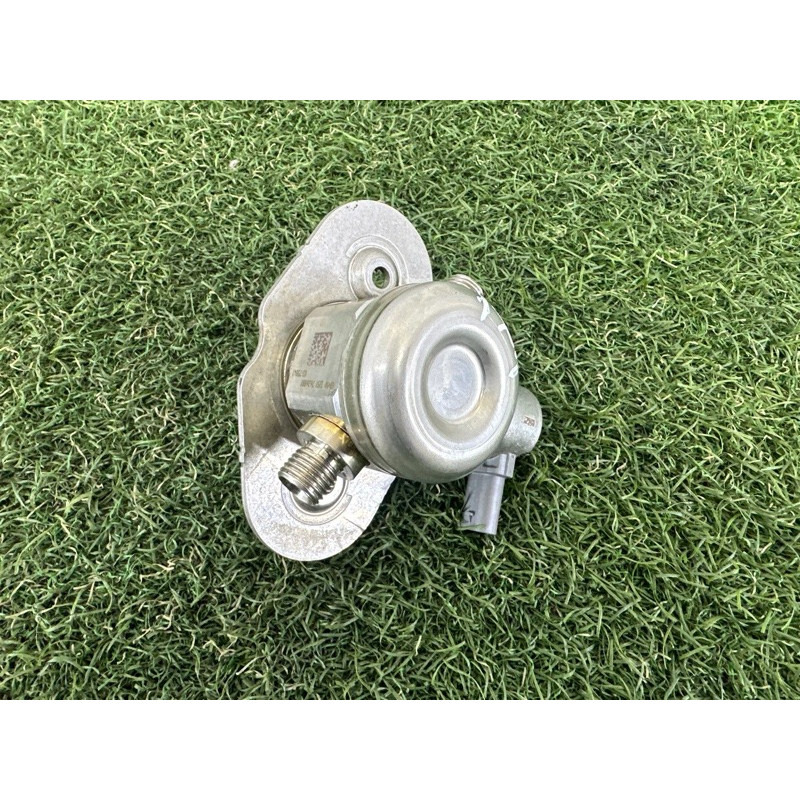 ТНВД (паливна система) BMW X1 F48 2016 2.0 B46B20 13517636881