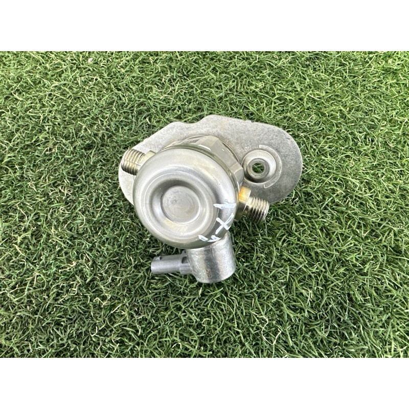 ТНВД (паливна система) BMW X1 F48 2016 2.0 B46B20 13517636881