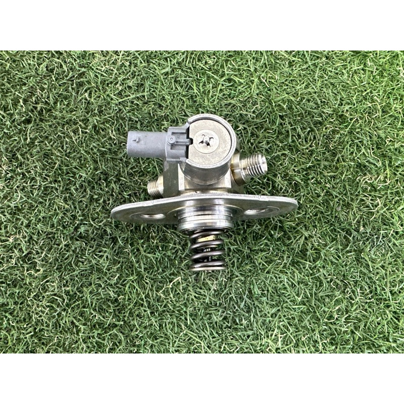 ТНВД (паливна система) BMW X1 F48 2016 2.0 B46B20 13517636881