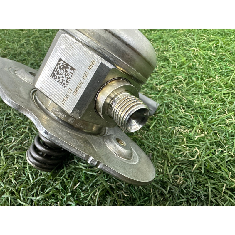 ТНВД (паливна система) BMW X1 F48 2016 2.0 B46B20 13517636881