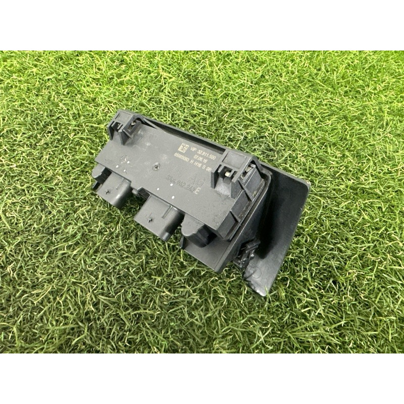 Блок управления крышки багажника (электрика / блоки управления) Volkswagen Touareg NF 2015 3.6 CGRA 3AA962243E