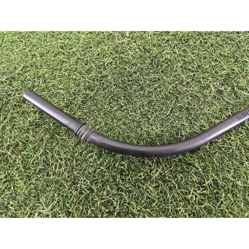 Направляющая масляного щупа (двигатель и элементы) AUDI A3 8V 2015 1.8 CNSB 06K115610E