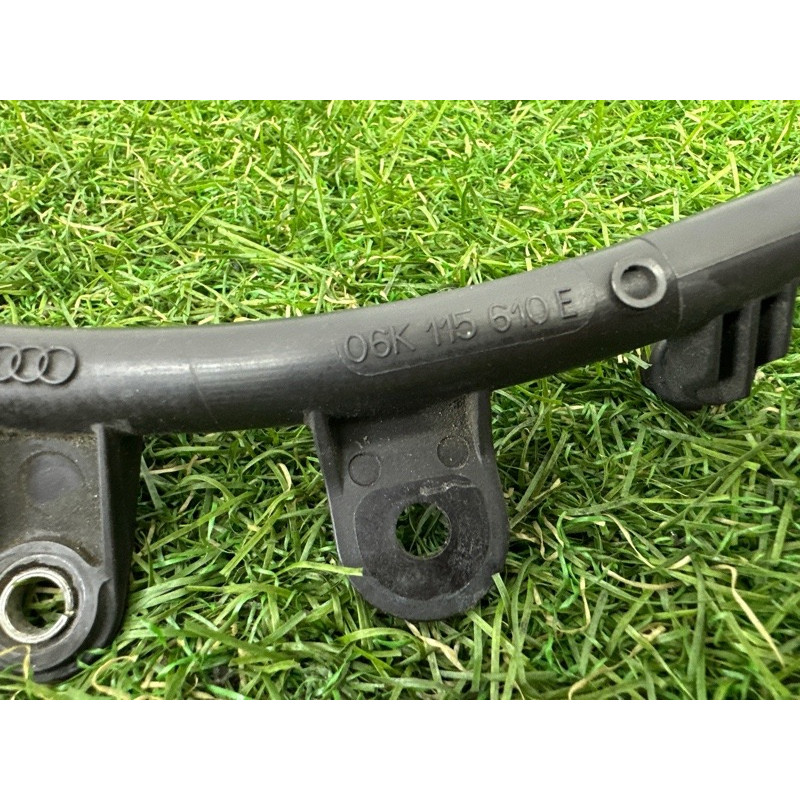 Направляющая масляного щупа (двигатель и элементы) AUDI A3 8V 2015 1.8 CNSB 06K115610E