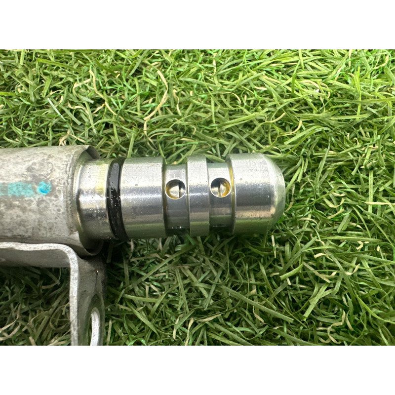 Клапан фазорегулятора (электрика двигателя) Nissan Rogue T33 2021 2.5 PR25DD 237966CA0A