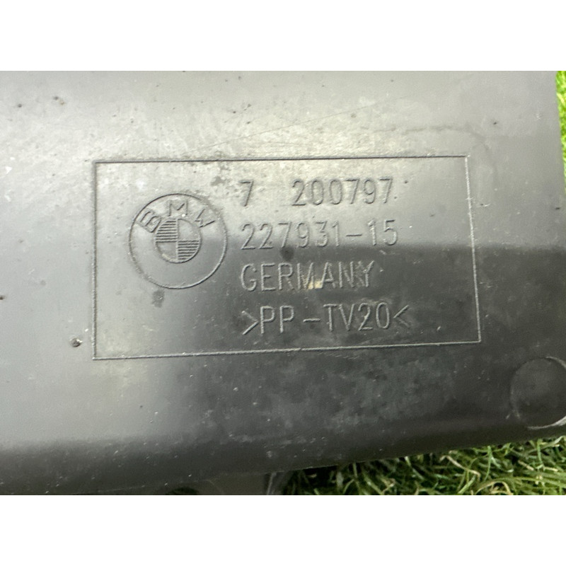 Воздуховод тормозов (кузов и элементы) BMW 5-series F10 2011 2.0 N47N 51747200797