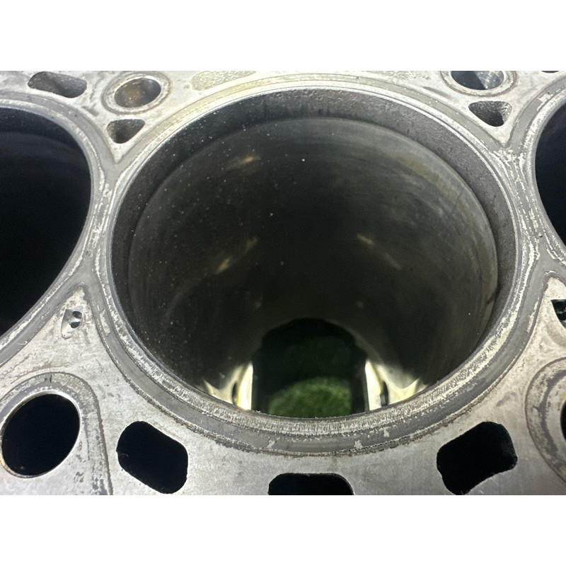 Блок циліндрів (двигун та елементи) BMW X5 E70 2011 3.0 N57 11112359836