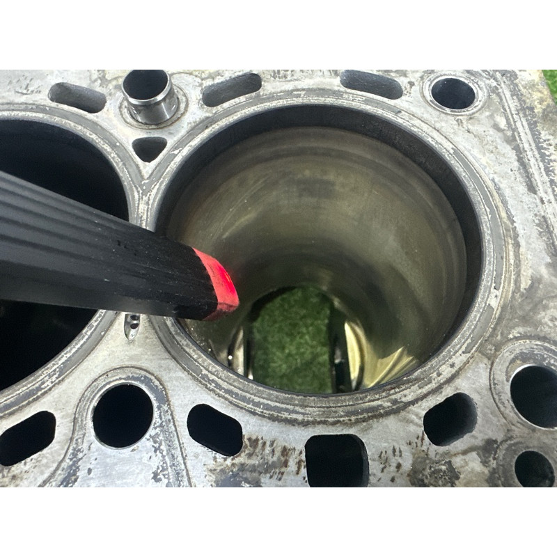 Блок циліндрів (двигун та елементи) BMW X5 E70 2011 3.0 N57 11112359836