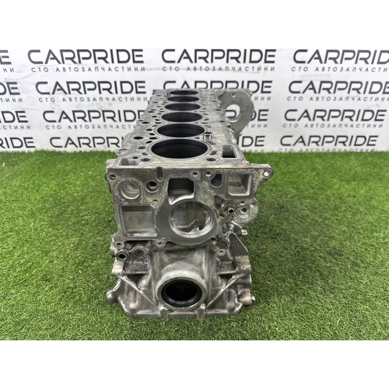 Блок циліндрів (двигун та елементи) BMW X5 E70 2011 3.0 N57 11112359836