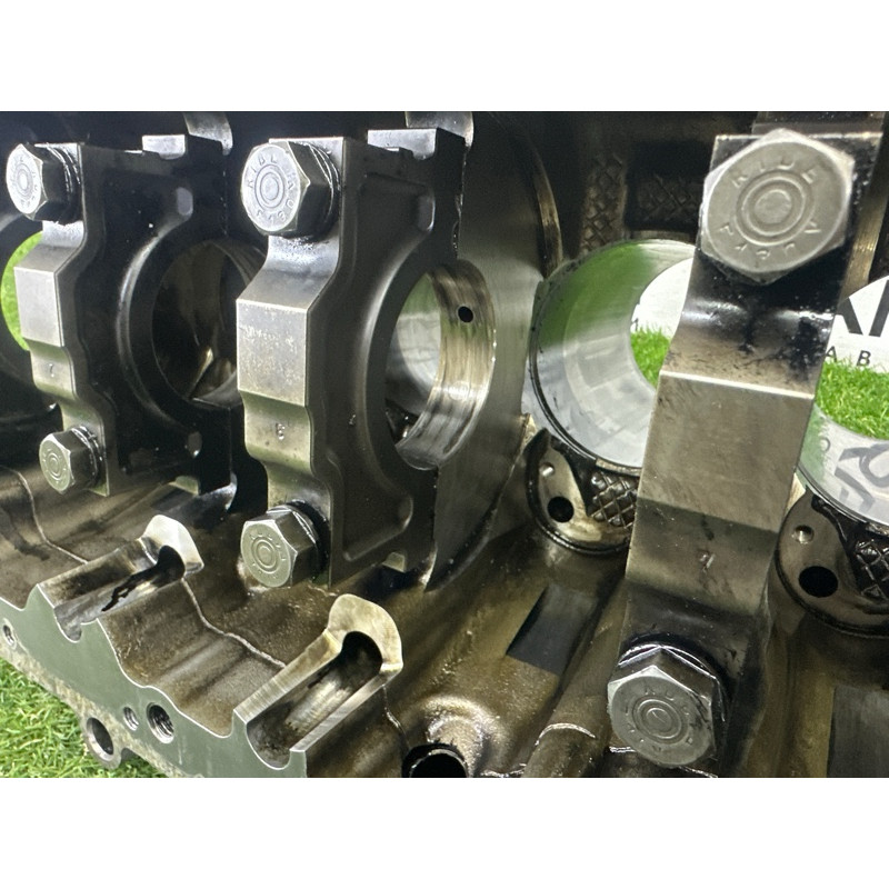 Блок циліндрів (двигун та елементи) BMW X5 E70 2011 3.0 N57 11112359836