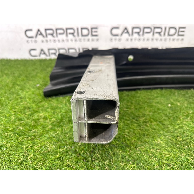 Усилитель бампера (наружные элементы кузова) AUDI A4 B8 2012 2.0 CAEB 8T0807313A