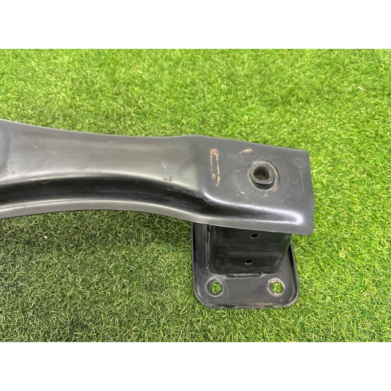 Усилитель бампера (наружные элементы кузова) BMW X5 E70 2011 3.0 N55B30 51127158449