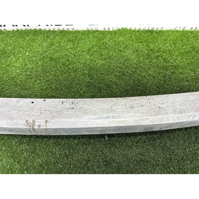 Усилитель бампера (наружные элементы кузова) AUDI Q5 8R 2012 2.0 CAEB 8R0807313B