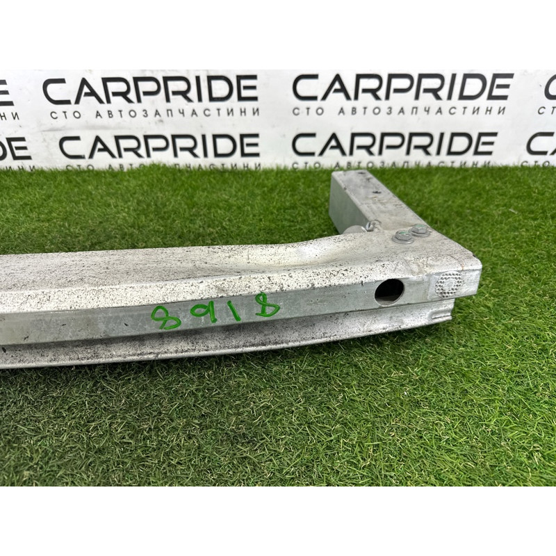 Усилитель бампера (наружные элементы кузова) AUDI Q5 8R 2012 2.0 CAEB 8R0807313B