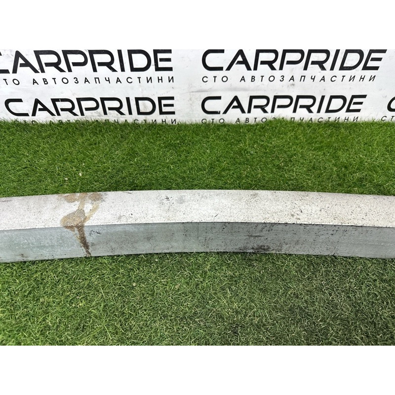 Усилитель бампера (наружные элементы кузова) AUDI Q5 8R 2012 2.0 CAEB 8R0807313B