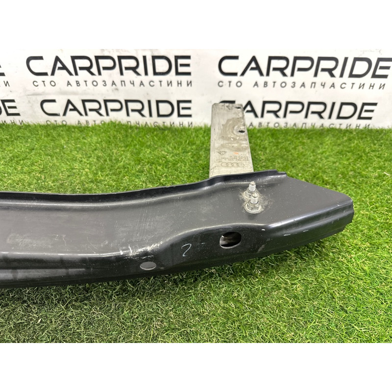 Усилитель бампера (наружные элементы кузова) AUDI A4 B8 2012 2.0 CAEB 8T0807313A