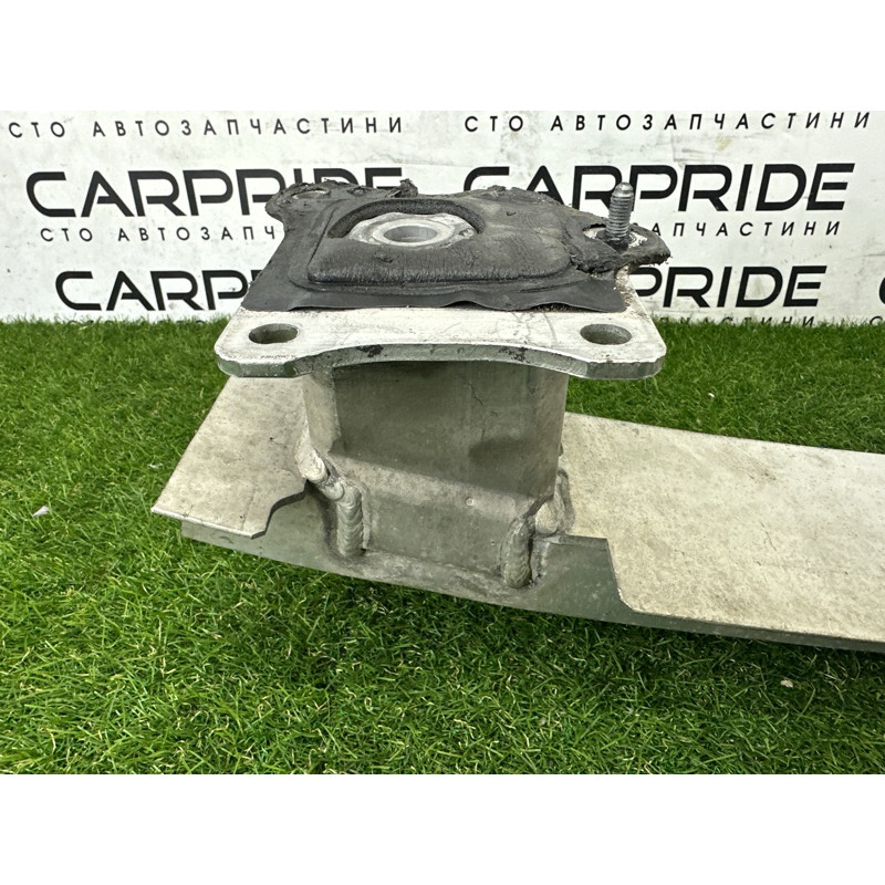 Усилитель бампера (наружные элементы кузова) AUDI A7 4G 2012 3.0 CGXB 4G8807309B