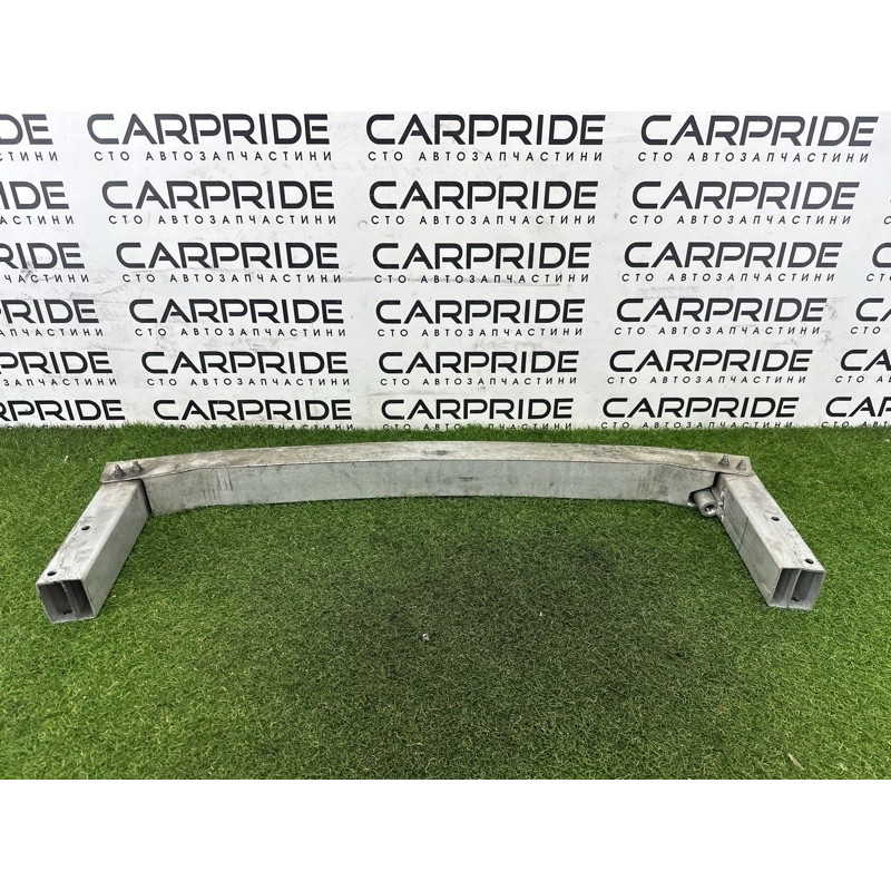 Усилитель бампера (наружные элементы кузова) AUDI Q5 8R 2012 2.0 CAEB 8R0807313B