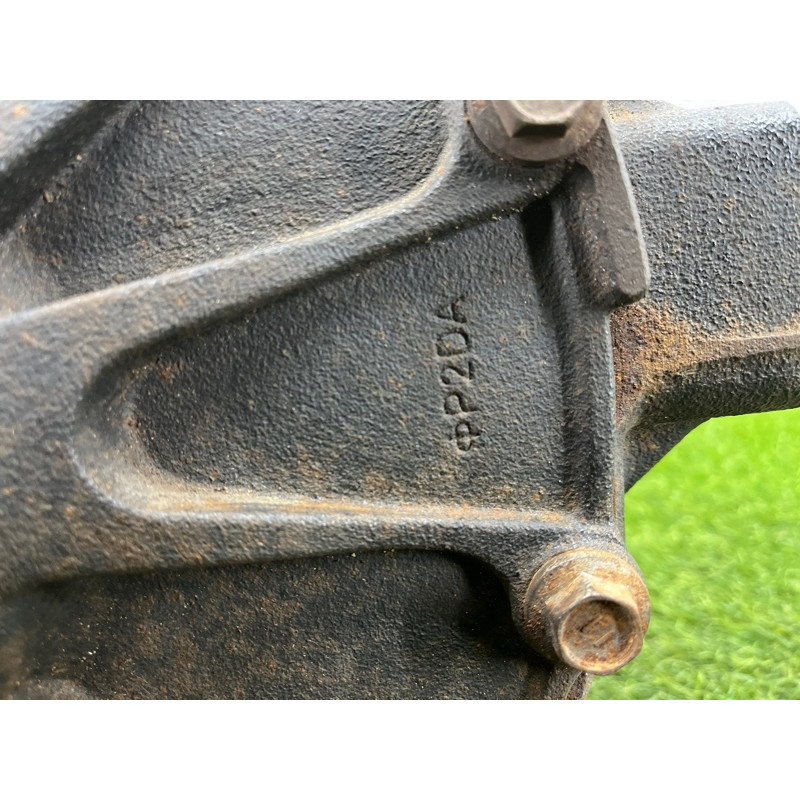 Редуктор (трансмиссия) Toyota Sequoia XK60 4111034541