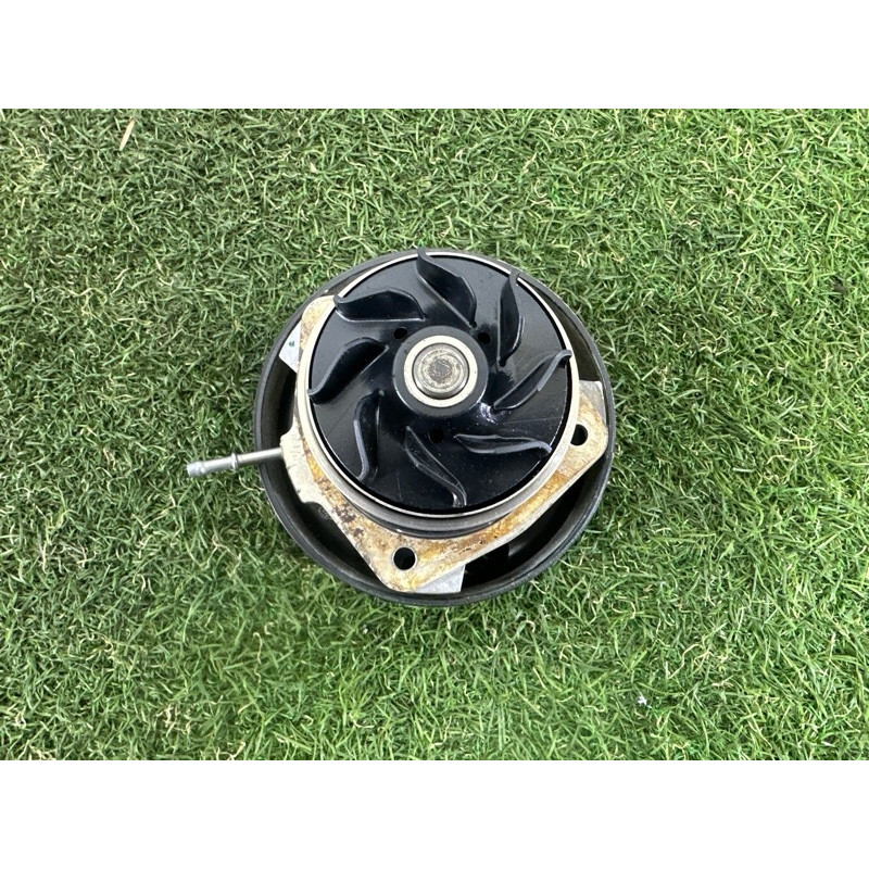 Помпа (система охлаждения) Volkswagen Touareg NF 2015 3.6 CGRA 03H121008K