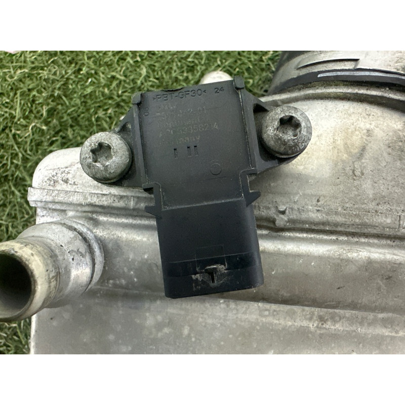 Интеркулер (система охлаждения) BMW X5 E70 2013-2015 3.0 13717575405