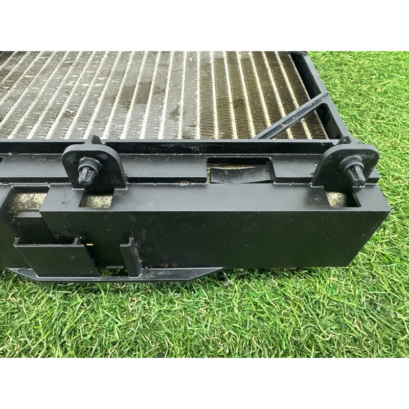 Радиатор масляный (система охлаждения) BMW 7-series F01 2011 3.0 N54 17217572542