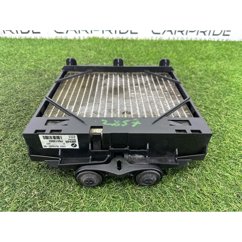 Радиатор масляный (система охлаждения) BMW 7-series F01 2011 3.0 N54 17217572542