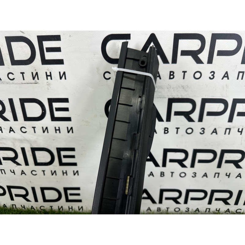 Солнцезащитная шторка (салон) BMW 7-series F01 2011 3.0 N54 51359168843