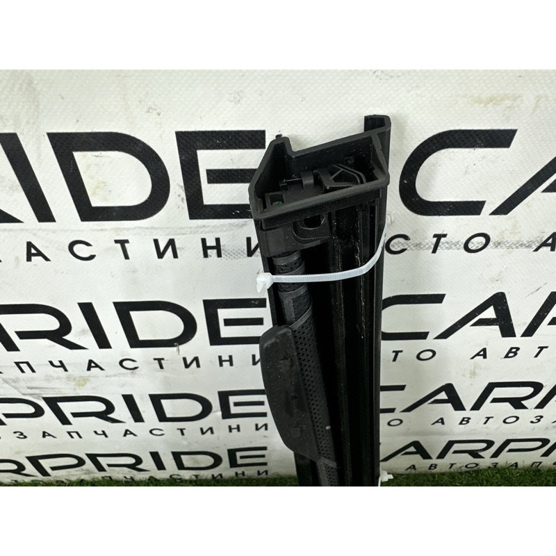 Солнцезащитная шторка (салон) BMW 7-series F01 2011 3.0 N54 51359168843