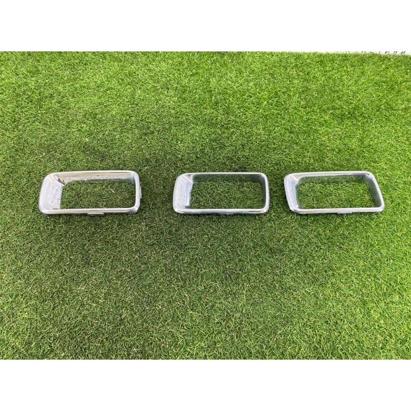 Решетка бампера (кузов и элементы) Jeep Compass MK49 2011 2.4 68109865AA