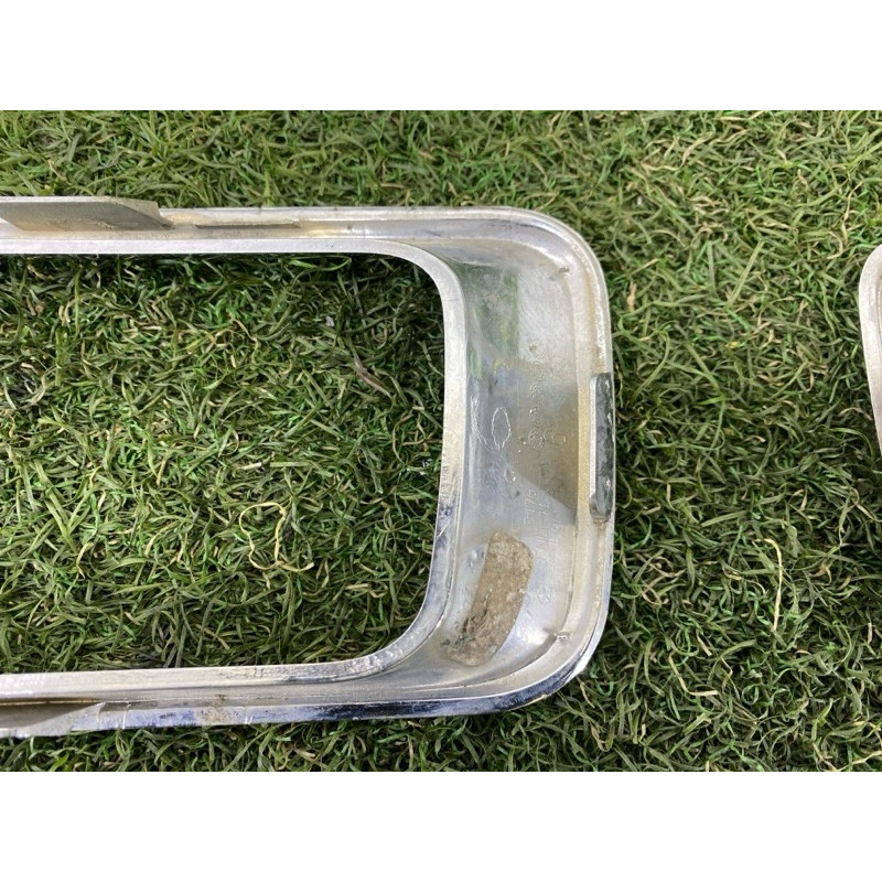 Решетка бампера (кузов и элементы) Jeep Compass MK49 2011 2.4 68109865AA