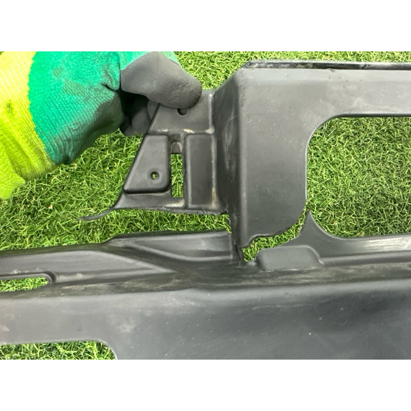 Крепление бампера (кузов и элементы) BMW 7-series F01 2011 3.0 N54 51127186826