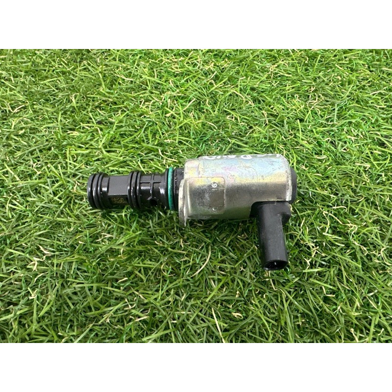 Клапан фазорегулятора (электрика двигателя) Jeep Grand Cherokee WK2 2020 3.6 5047901AC