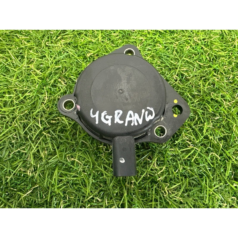 Клапан фазорегулятора (электрика двигателя) Jeep Grand Cherokee WK2 2020 3.6 5047788AD