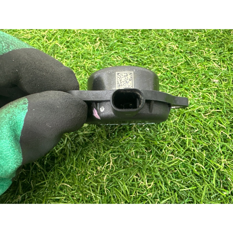 Клапан фазорегулятора (электрика двигателя) Jeep Grand Cherokee WK2 2020 3.6 5047788AD