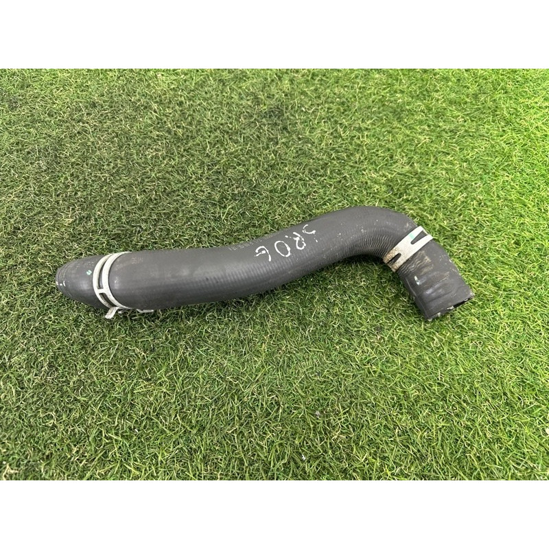 Патрубок (система охлаждения) Nissan Rogue T32 2016 2.5 QR25DE 215034BA0A