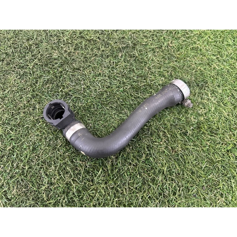 Патрубок (система охлаждения) BMW X5 E70 2013-2015 3.0 17127589632