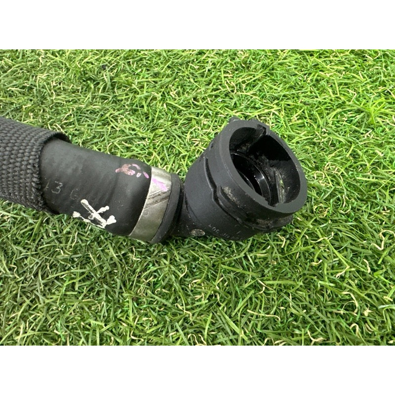 Патрубок (система охлаждения) BMW X5 E70 2013-2015 3.0 17127576379