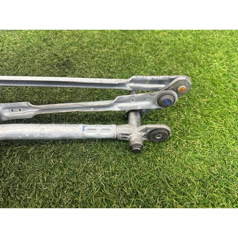 Трапеция дворников (кузов и элементы) BMW X1 F48 2016 2.0 B46B20 61615A36E69