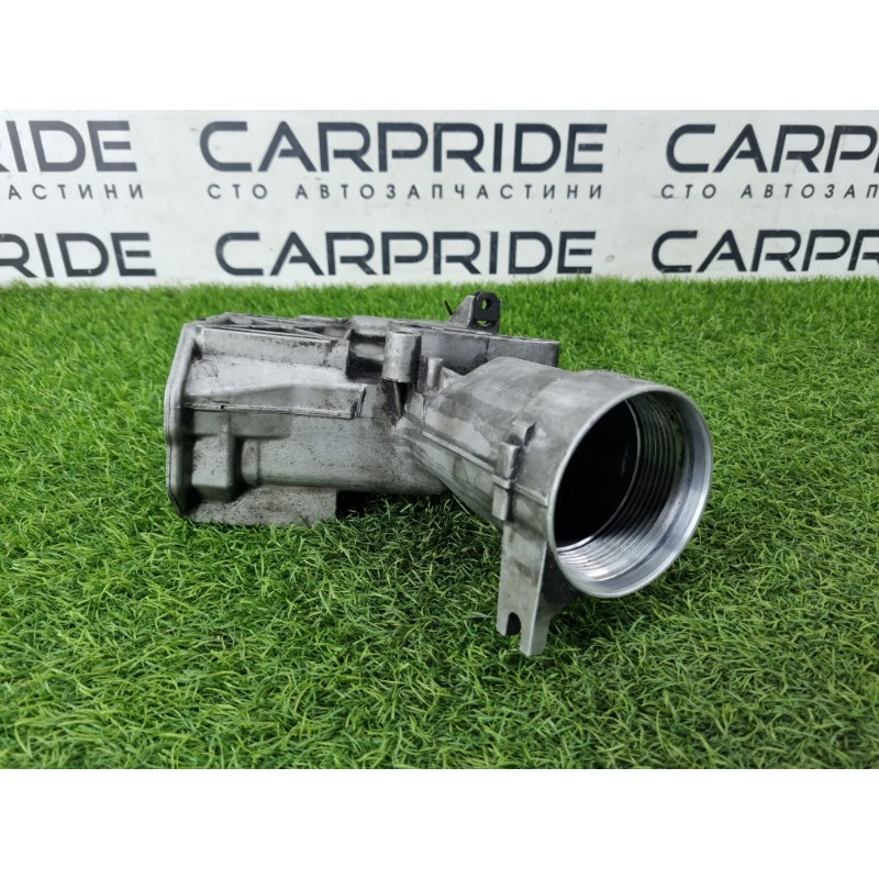 Корпус масляного фильтра (двигатель и элементы) BMW 3-series E46 11422246992